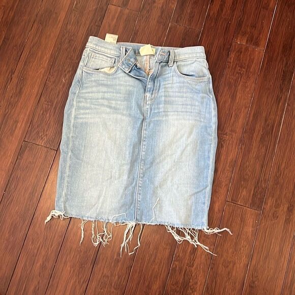 LAGENCE Jean Skirt - Like New - Light Wash - Size 26 - Knee Length Skirt - Picture 1 of 4